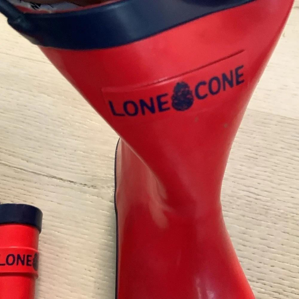 Line Cone Red Rubber‎ Boots Size 4